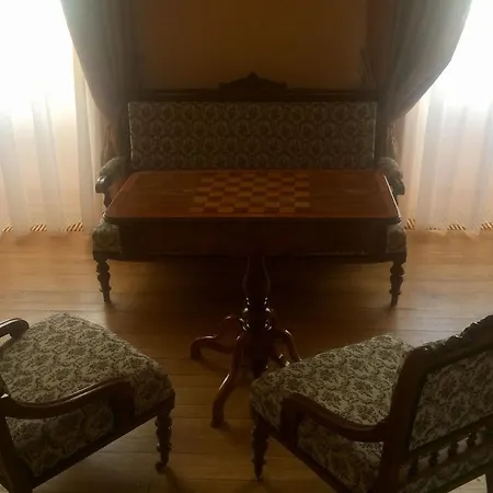 Althanský Palác 3*