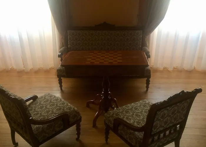 Althansky Palac 3*